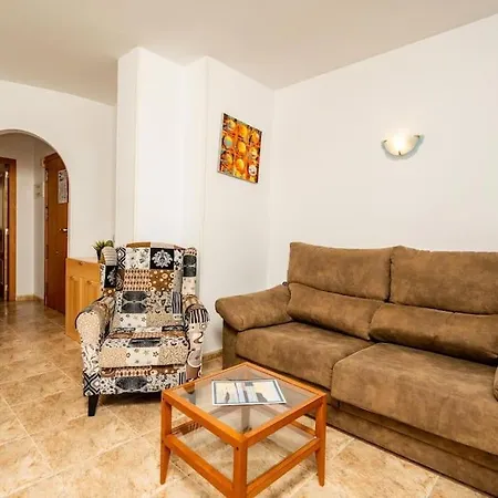 With Terrace, 250m From The * Denia