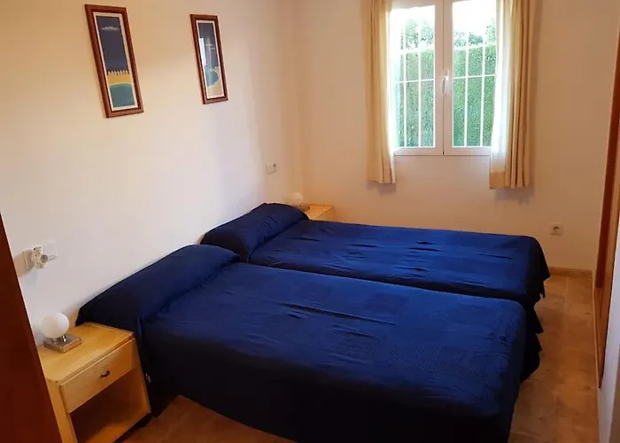 With Terrace, 250m From The * Denia