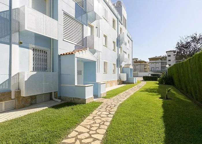 With Terrace, 250m From The Denia